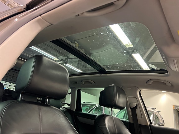 Volkswagen Passat Alltrack 21 of 24