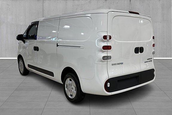 Maxus e-Deliver 5 3 of 18