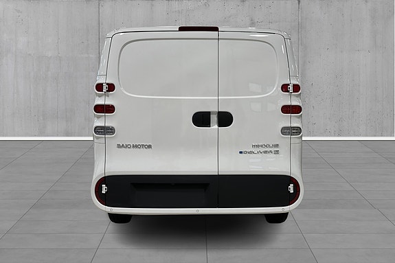 Maxus e-Deliver 5 4 of 18