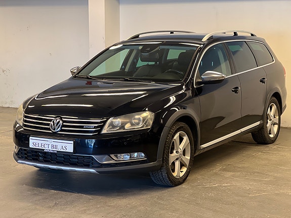 Volkswagen Passat Alltrack 3 of 21