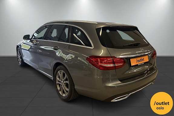 Mercedes-Benz C180 3 of 29