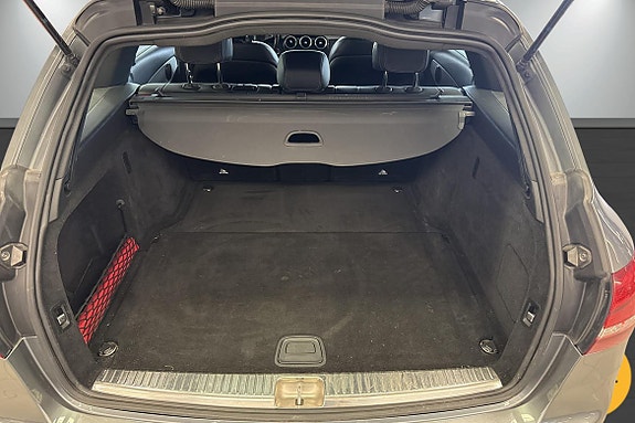 Mercedes-Benz C180 5 of 29