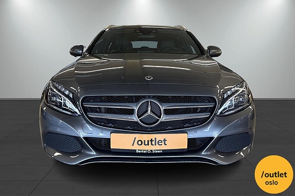 Mercedes-Benz C180 11 of 29