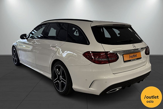 Mercedes-Benz C200 3 of 27