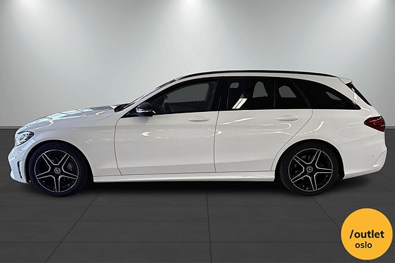 Mercedes-Benz C200 2 of 27