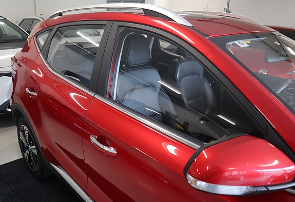 MG ZS EV 9 of 30