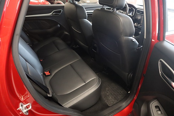 MG ZS EV 18 of 30