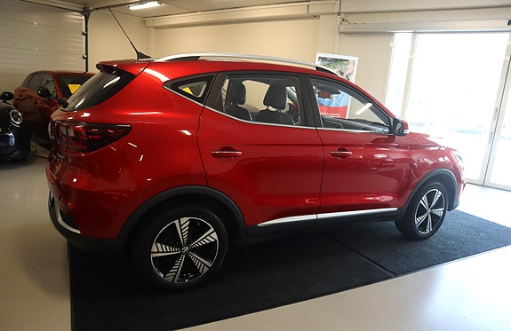 MG ZS EV 13 of 30