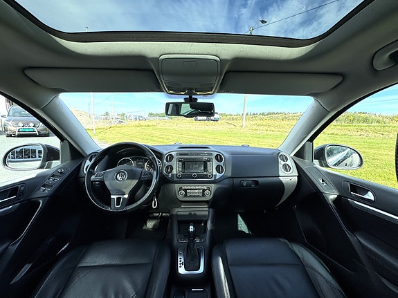 Volkswagen Tiguan 2 of 30