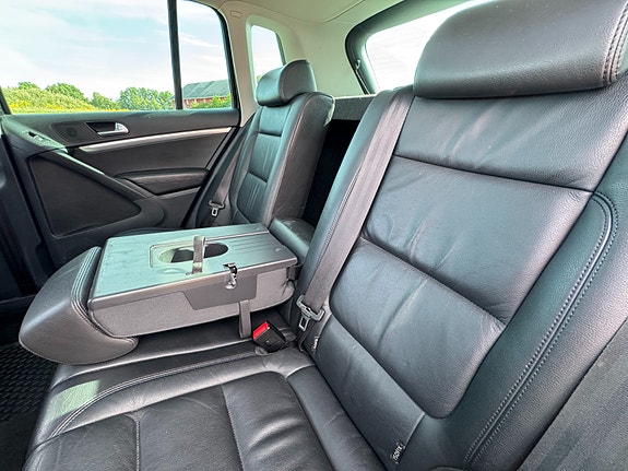 Volkswagen Tiguan 25 of 30