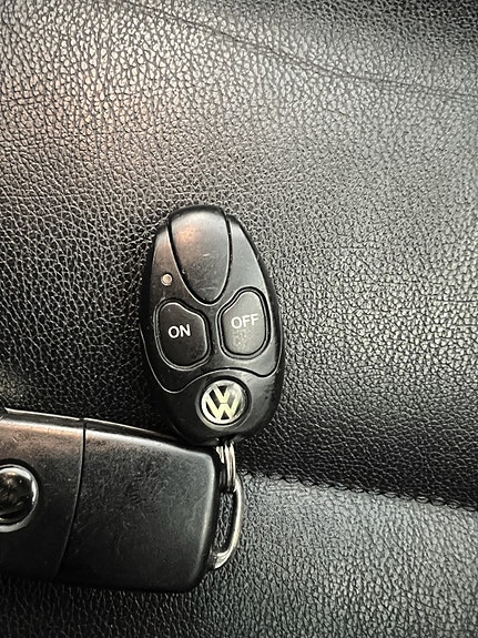 Volkswagen Tiguan 5 of 30