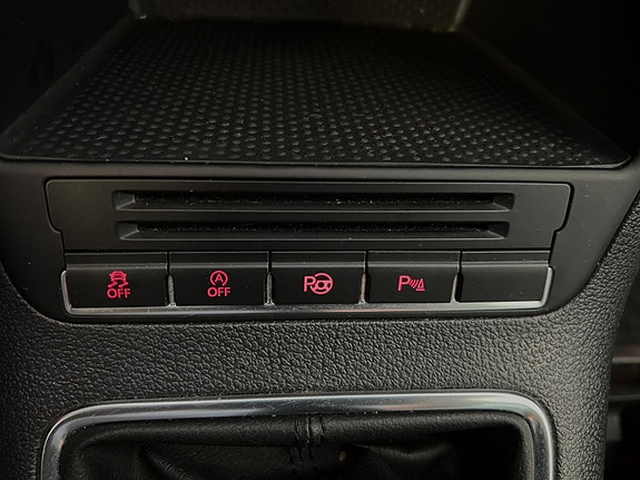 Volkswagen Tiguan 16 of 30