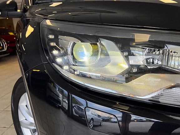 Volkswagen Tiguan 15 of 30