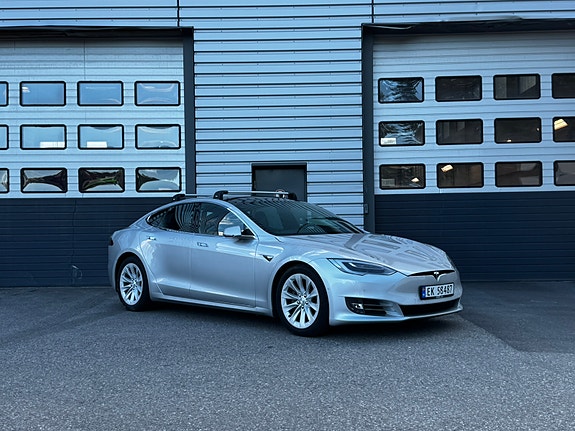 Tesla Model S 6 of 30