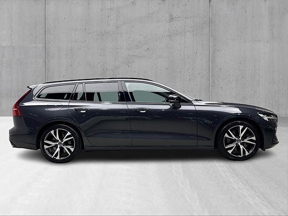Volvo V60 3 of 30