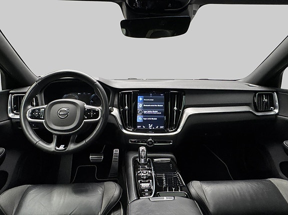Volvo V60 17 of 30