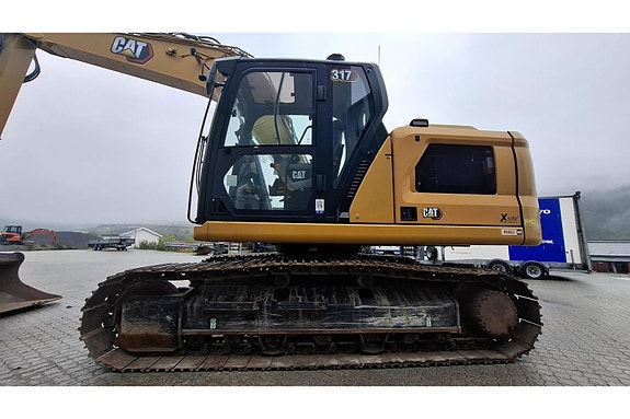 Cat 317 3 of 14
