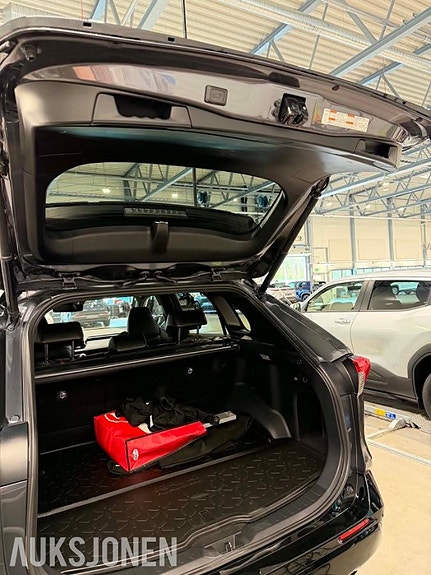 Toyota RAV4 13 of 14