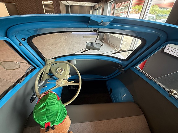 BMW Isetta 11 of 27