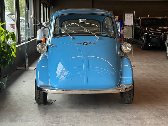 BMW Isetta 3 of 27