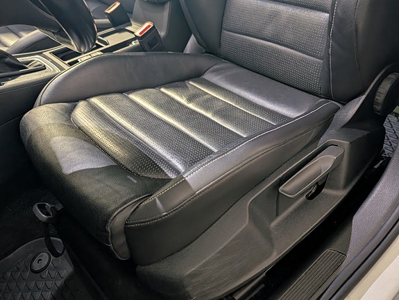 Volkswagen Golf 11 of 24