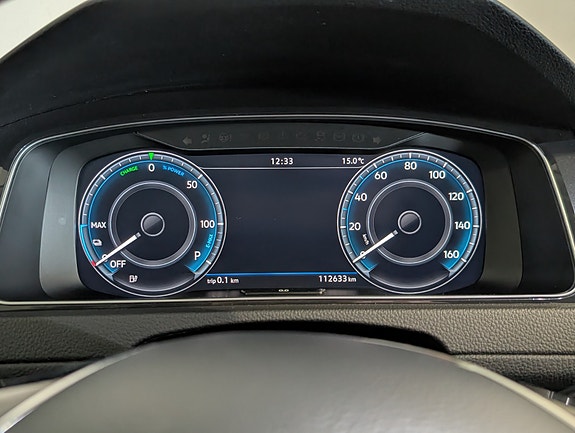Volkswagen Golf 15 of 24