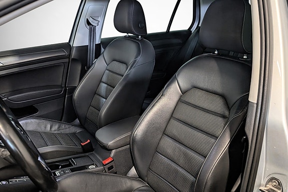 Volkswagen Golf 10 of 24