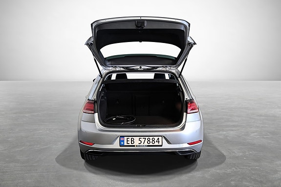 Volkswagen Golf 9 of 24