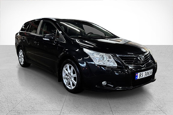Toyota Avensis 3 of 15
