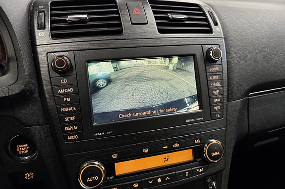 Toyota Avensis 14 of 15