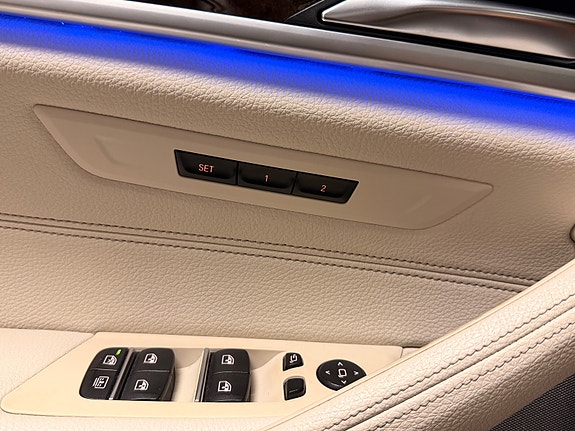 BMW 530e 23 of 28