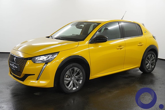 Peugeot e-208 5 of 27