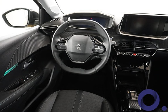 Peugeot e-208 12 of 27