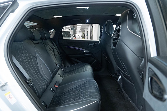 BYD Seal 10 of 19