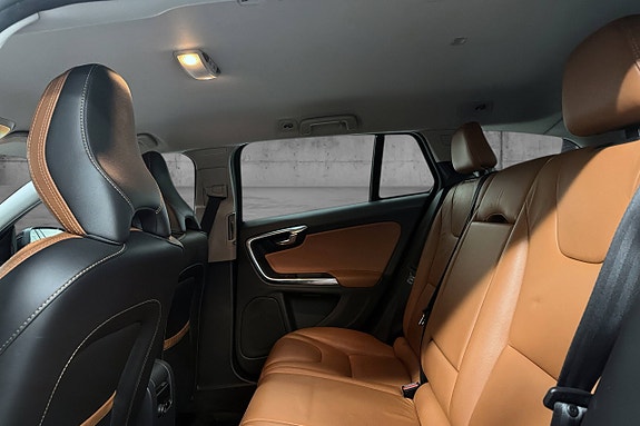 Volvo V60 20 of 23