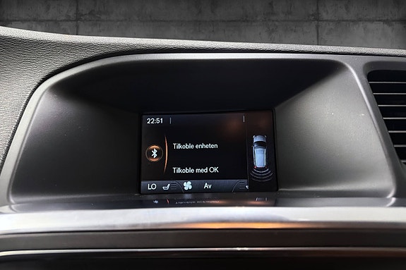 Volvo V60 16 of 23