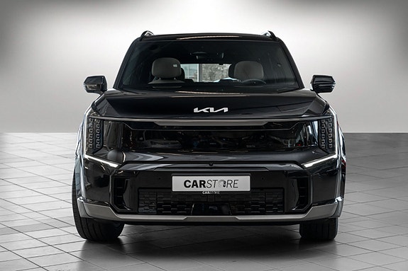 Kia EV9 3 of 30