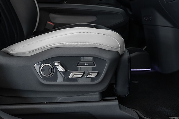 Kia EV9 29 of 30