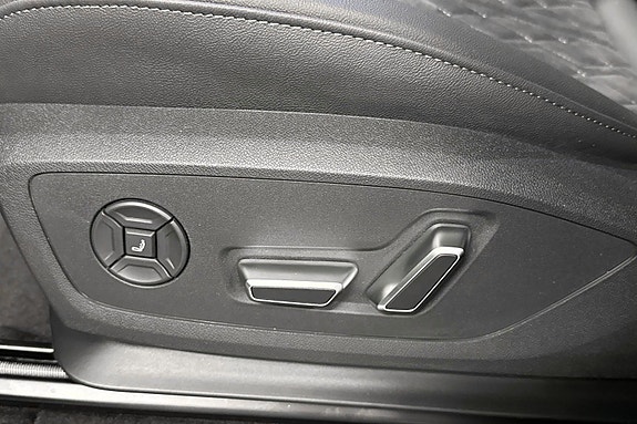 Audi Q6 e-tron 22 of 25