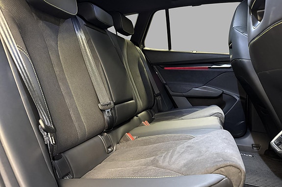 Skoda Enyaq 17 of 26