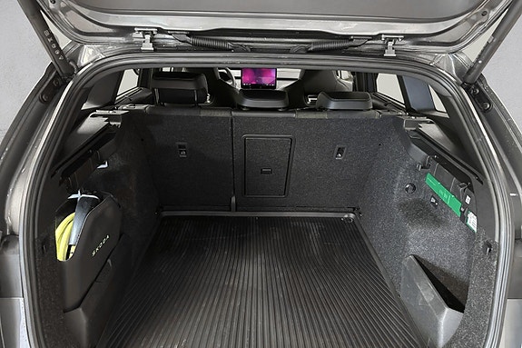 Skoda Enyaq 18 of 26