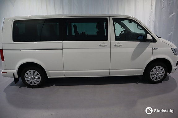 Volkswagen Kombi 3 of 10