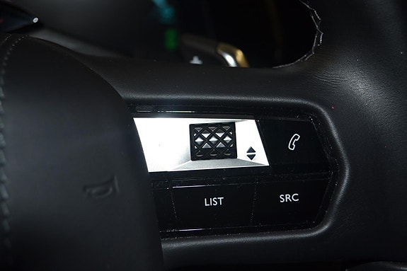 DS DS 7 Crossback 10 of 23
