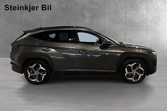 Hyundai Tucson 4 of 15