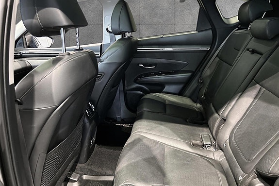 Hyundai Tucson 13 of 15
