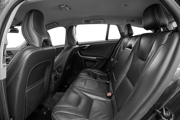 Volvo V60 21 of 24