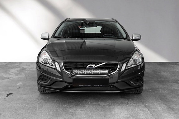 Volvo V60 3 of 24