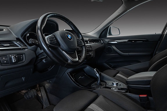BMW X1 18 of 22