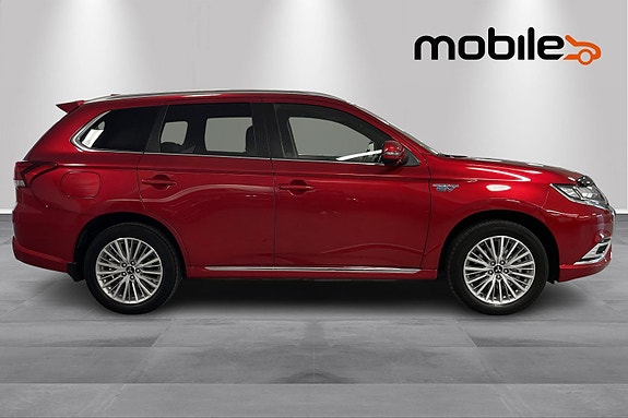 Mitsubishi Outlander 2 of 23