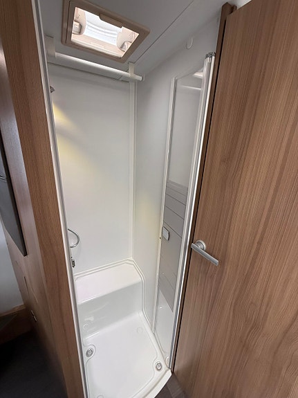 Adria Coral 670SC CORAL S670SC 26 of 30